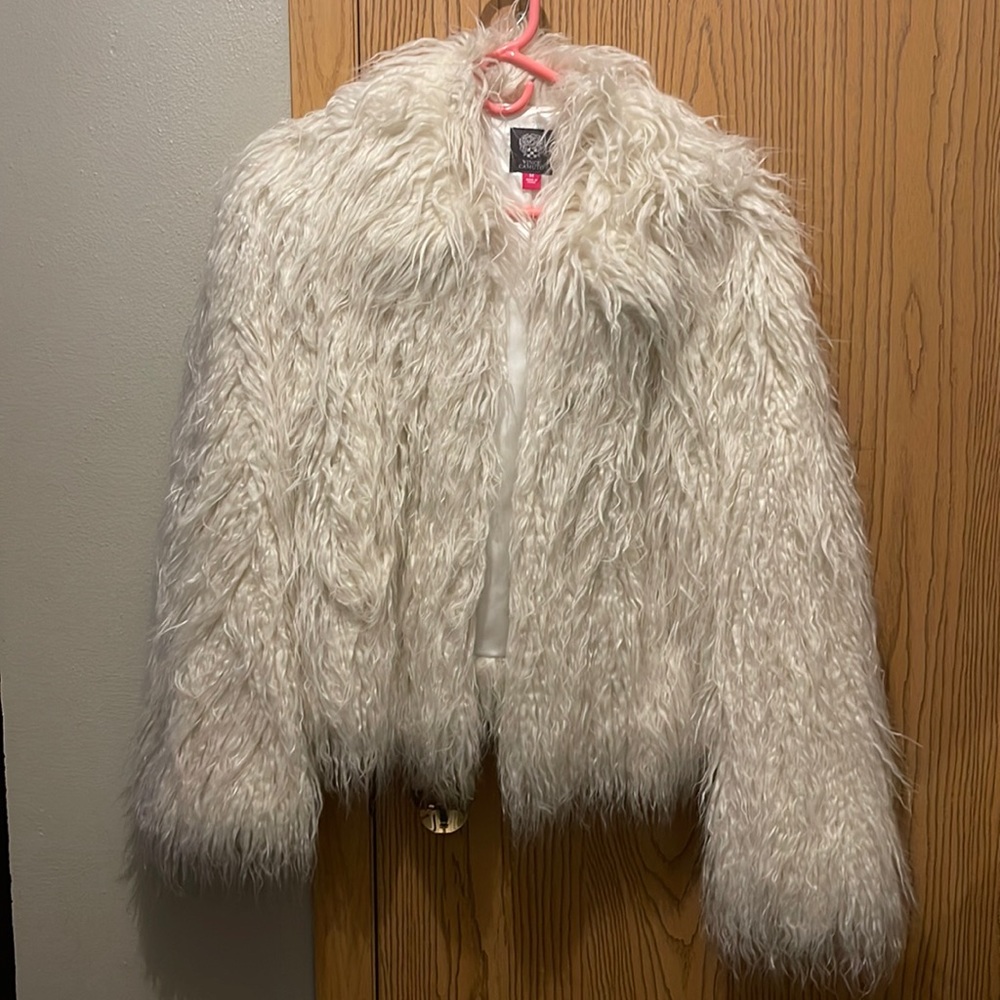 Vince Camuto coat
